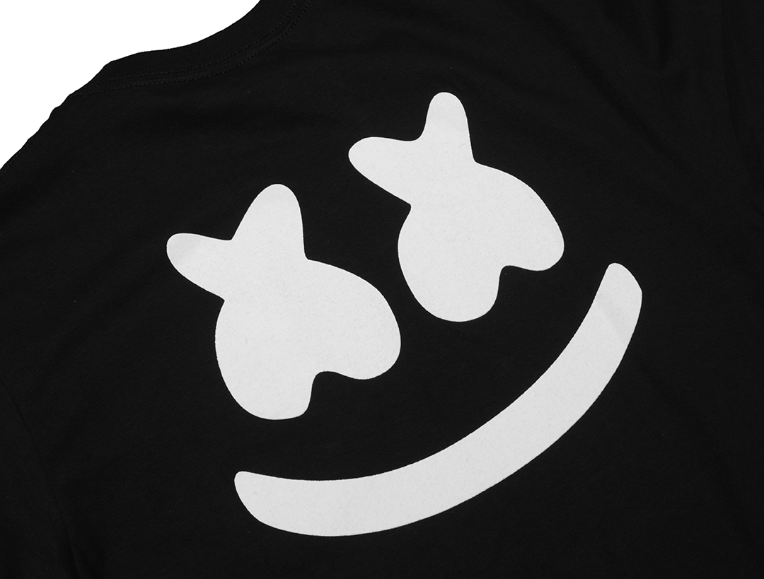 Smile T-Shirt — Black